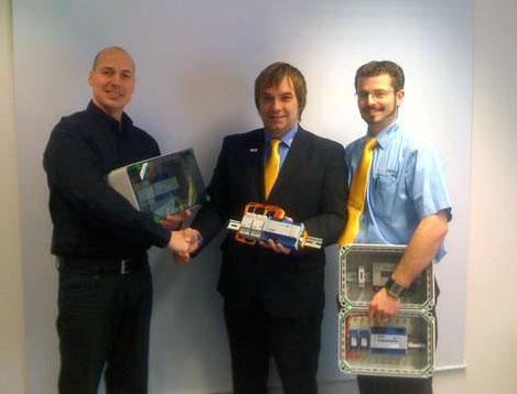 v. links: Marten Zotner - changetec AG, Daniel Schäfer und Markus Steinruck von Europartner Solar na v. links: Marten Zotner - changetec AG, Daniel Schäfer und Markus Steinruck von Europartner Solar na