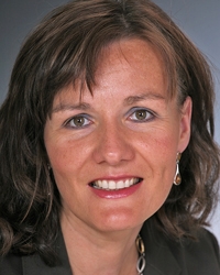 Petra Greiffenhagen arbeitet ab März exklusiv als Vertriebs-Partnerin für ALPHA COM. Foto: Dreher Petra Greiffenhagen arbeitet ab März exklusiv als Vertriebs-Partnerin für ALPHA COM. Foto: Dreher