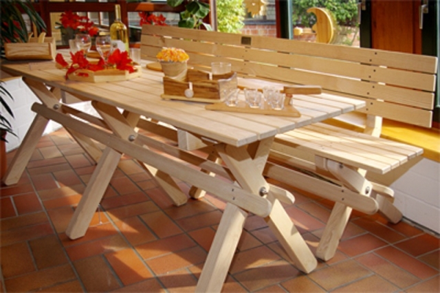 Sitzgruppe Klappbank und Klapptisch