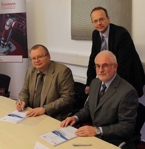 (v.l.n.r.) Bodo Deutschmann, Bereichsleiter IT / CIO und Norman Willich, Kaufmännischer Geschäftsfüh