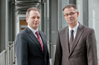 Lutz Bernhardt, GF IPN Brainpower; Wolfgang Knecht, Geschäftsf. Gesellschafter. Foto: IPN