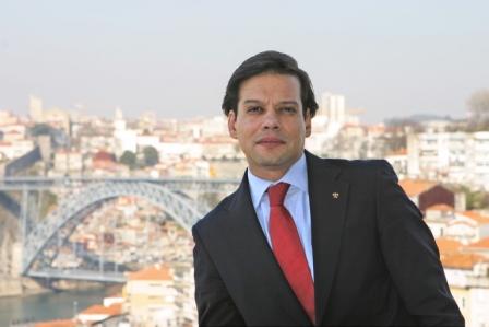 Miguel Velez