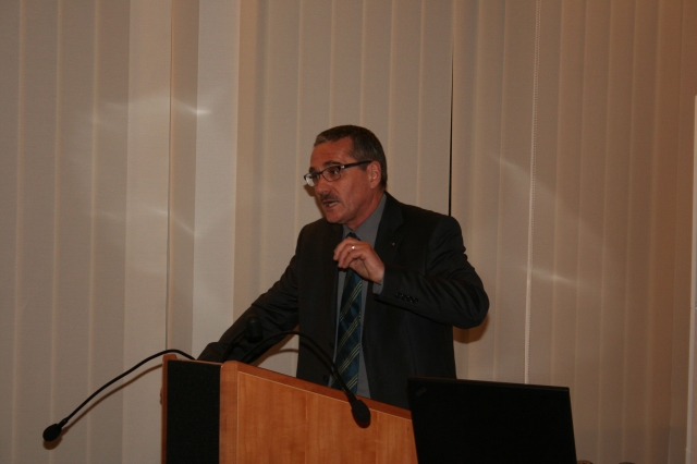 Vorstand Klaus Weber