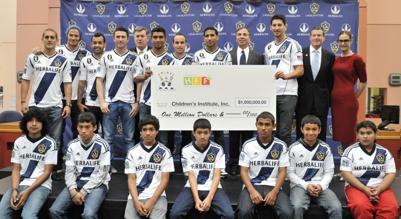 Pressekonferenz LA Galaxy mit Spendenübergabe Pressekonferenz LA Galaxy mit Spendenübergabe