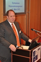 Dr. Helge Braun, Parlamentarischer Staatssekretär, Bundesministerium für Bildung und Forschung Dr. Helge Braun, Parlamentarischer Staatssekretär, Bundesministerium für Bildung und Forschung
