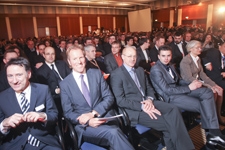 Preisverleihung-Abendveranstaltung (Foto: Innovationspreis IT). Preisverleihung-Abendveranstaltung (Foto: Innovationspreis IT).