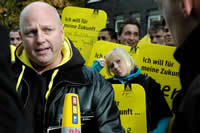 Hohlkammerplakate auf Demo Hohlkammerplakate auf Demo