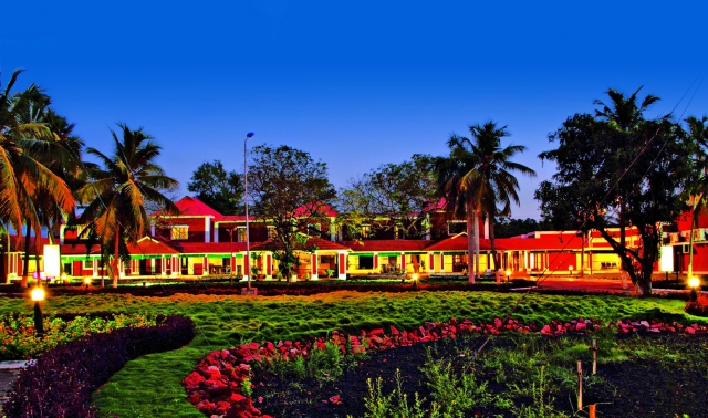 Aus dem aktuellen FIT Reisen-Programm: AVN Swasthya? The Ayurveda Village Aus dem aktuellen FIT Reisen-Programm: AVN Swasthya? The Ayurveda Village