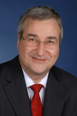 Martin Träger, Director Sales Deutschland Martin Träger, Director Sales Deutschland