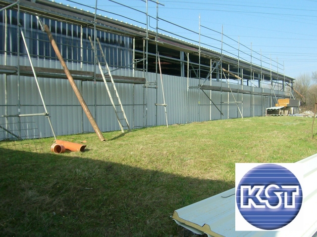 Expansion: Die Kugel-Strahltechnik GmbH baut eine neue Halle mit zusätzlichen Lagerflächen. Expansion: Die Kugel-Strahltechnik GmbH baut eine neue Halle mit zusätzlichen Lagerflächen.