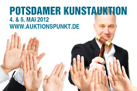 Auktionator Frank Ehlert versteigert auf der 1. Potsdamer Kunstauktion Auktionator Frank Ehlert versteigert auf der 1. Potsdamer Kunstauktion