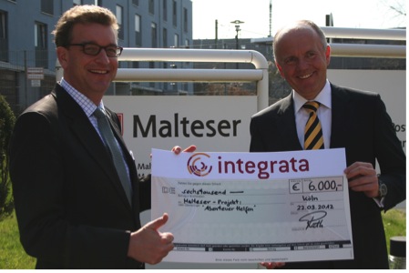 Schecküberreichung durch Integrata AG Schecküberreichung durch Integrata AG