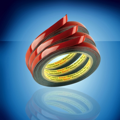 Mit der Einführung des 1,5 mm dicken Acrylic Plus Klebebands EX 4015 vervollständigt das Multi-Techn