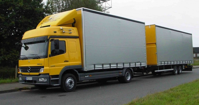 Fahrzeuge mit Alu-Aufbauten bleiben unter der 12-Tonnen-Grenze, bieten eine höhere Nutzlast undüberz Fahrzeuge mit Alu-Aufbauten bleiben unter der 12-Tonnen-Grenze, bieten eine höhere Nutzlast undüberz
