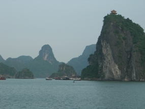 Rundreisen und Individualreisen durch Vietnam Rundreisen und Individualreisen durch Vietnam