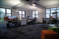 Hell und modern: Das Büro der Accounter ist das Herzstück der neuen Räumlichkeiten der exali GmbH. Hell und modern: Das Büro der Accounter ist das Herzstück der neuen Räumlichkeiten der exali GmbH.