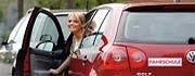 Volkswagen Automobile Stuttgart informiert Fahranfänger und Führerscheinneulinge