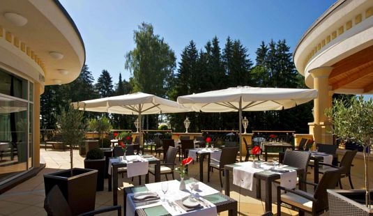 5-Sterne Superior Steigenberger Hotel Der Sonnenhof 5-Sterne Superior Steigenberger Hotel Der Sonnenhof