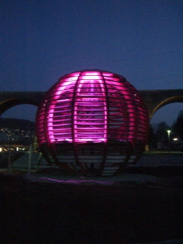 Energieeffizienz vorgelebt dank LED-Beleuchtung auf der LGA Baden-Württemberg (Bild: euroLighting)