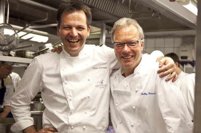 Thomas Kellermann und Bobby Bräuer kochen in den Mai