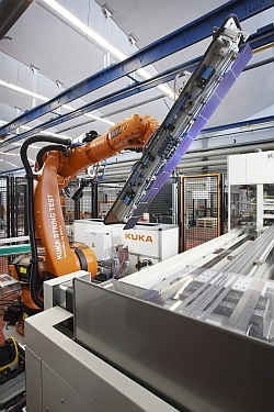 KUKA Systems Energy Solutions auf der SNEC PV Power Expo Shanghai KUKA Systems Energy Solutions auf der SNEC PV Power Expo Shanghai