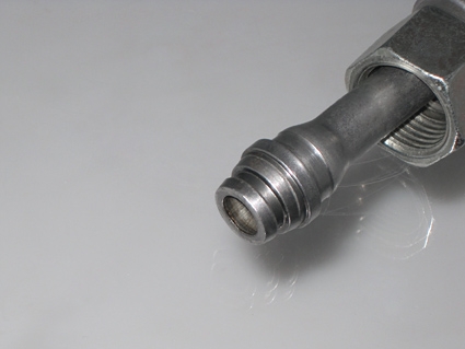 Kosteneffizient angeformte Kugelköpfe mit intelligenter Umformtechnik von transfluid. Kosteneffizient angeformte Kugelköpfe mit intelligenter Umformtechnik von transfluid.