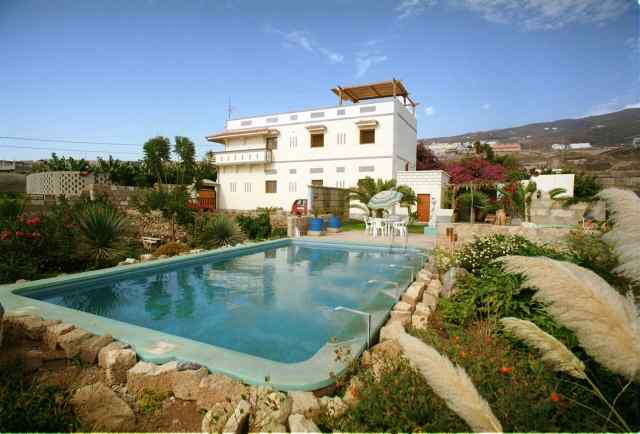 Bio Pool der Gesundheits- und Urlaubsfinca Constanza Bio Pool der Gesundheits- und Urlaubsfinca Constanza