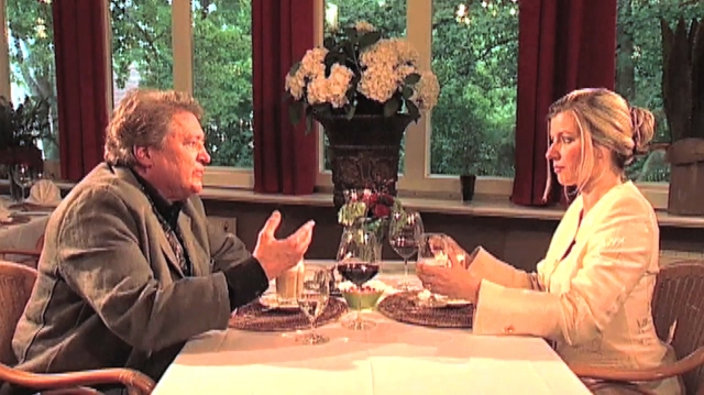 Im Tischgespräch: Schauspieler Christian Quadflieg zu Gast bei Susan Stahnke auf FAN Television (htt Im Tischgespräch: Schauspieler Christian Quadflieg zu Gast bei Susan Stahnke auf FAN Television (htt