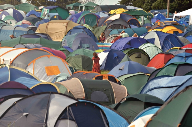 Ob Rock am Ring oder Wacken? wenn es beim Festival regnet, zählt die richtige Ausrüstung. Ob Rock am Ring oder Wacken? wenn es beim Festival regnet, zählt die richtige Ausrüstung.