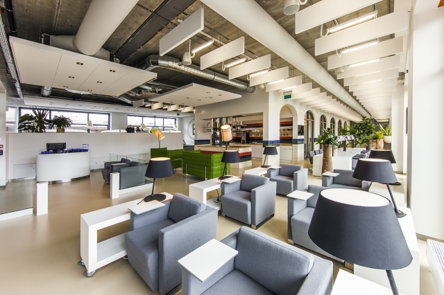 Regus | NS station2station Business Center im Hauptbahnhof von Amersfoort in den Niederlanden Regus | NS station2station Business Center im Hauptbahnhof von Amersfoort in den Niederlanden