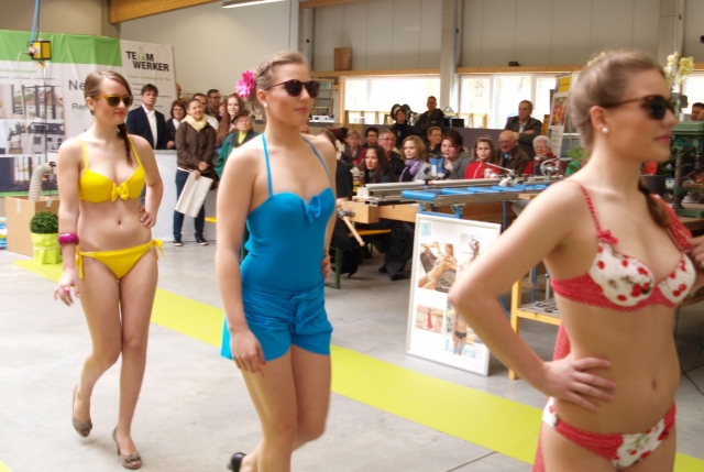 Summerfeeling, Markisen, Sonnen- und Insektenschutz bei der PROFIROLL Schuricht GmbH, Veitshöchheim Summerfeeling, Markisen, Sonnen- und Insektenschutz bei der PROFIROLL Schuricht GmbH, Veitshöchheim