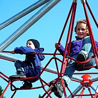 Vielfältiger Kletterspaß schon für Kinder ab drei Jahren.