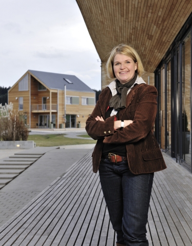 Dagmar Fritz-Kramer Geschäftsführerin von Baufitz GmbH&Co. KG Dagmar Fritz-Kramer Geschäftsführerin von Baufitz GmbH&Co. KG