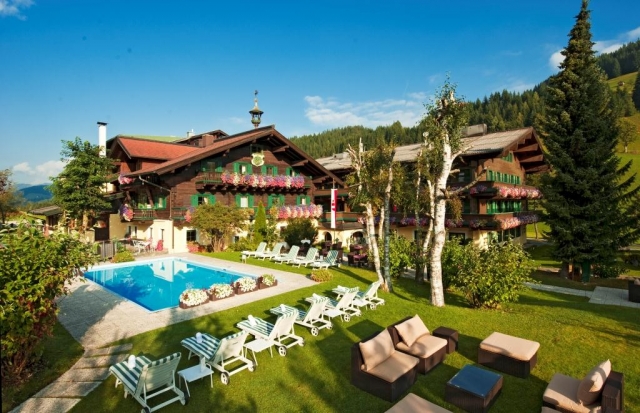 Das 4* Hotel Unterhof - alpine Tradition vital erleben und genißen Das 4* Hotel Unterhof - alpine Tradition vital erleben und genißen