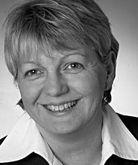 Astrid Kantim heißt die neue Hotelmanagerin des Precise Dieksee Bad Malente Astrid Kantim heißt die neue Hotelmanagerin des Precise Dieksee Bad Malente