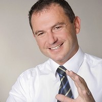 eMBIS-Geschäftsführer Markus Bockhorni  freut sich über Qualitätsbewertung von Stiftung Warentest