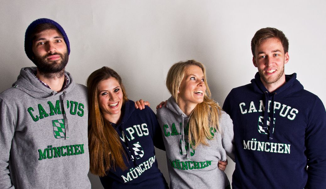 Stylische Hoodies im College Stil - nur für Studenten