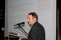 Professor Dr. Josef Kamphues von der TiHo Hannover: überraschende neue Forschungesergebnisse Professor Dr. Josef Kamphues von der TiHo Hannover: überraschende neue Forschungesergebnisse
