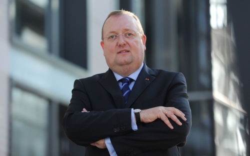 dapd media holding AG