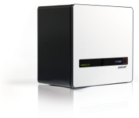 neeoQube - Der smarte Lithium-Ionen-Energiespeicher für Privathaushalte & kleine Anlagen.(c)Akasol neeoQube - Der smarte Lithium-Ionen-Energiespeicher für Privathaushalte & kleine Anlagen.(c)Akasol