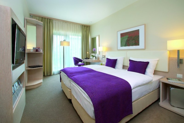 Zimmer im GHOTEL hotel&living Koblenz Zimmer im GHOTEL hotel&living Koblenz