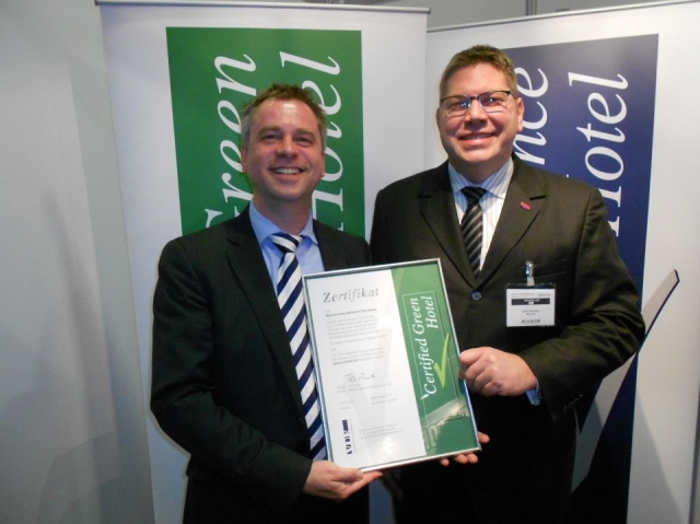 Till Runte, Geschäftsführer der BTME Certified GmbH und Co. KG und Daniel Hellmann, Area General Man Till Runte, Geschäftsführer der BTME Certified GmbH und Co. KG und Daniel Hellmann, Area General Man