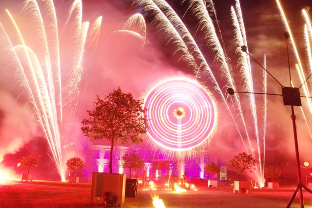 Atemberaubend: Feuerwerk für