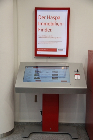 komma,tec redaction GmbH Touchterminal - Der Haspa Immobilien-Finder - Immobilienangebote interaktiv komma,tec redaction GmbH Touchterminal - Der Haspa Immobilien-Finder - Immobilienangebote interaktiv