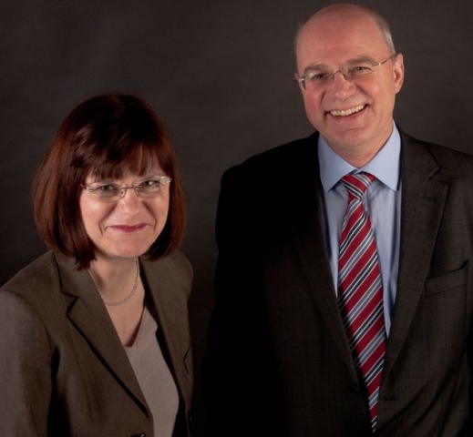 Johanna M. Pabst und Carsten Miny sind die ROWE experts