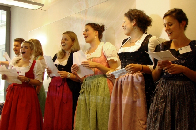 Ständchen zur Schuleröffnung Ständchen zur Schuleröffnung