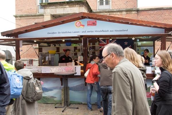 Neuseeländischer Stand von Neuseeland Lamm und Hirschfleisch