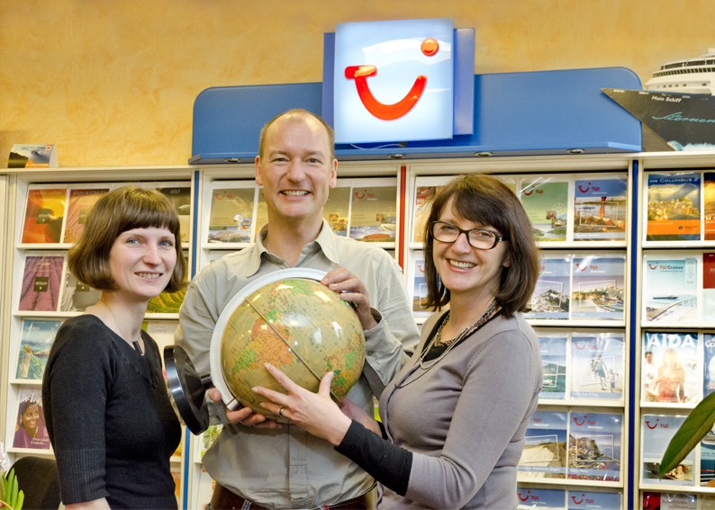 Das freundliche Team des TUI ReiseCenters Dresden freut sich auf Ihren Besuch!