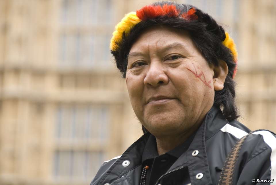 Davi Kopenawa Yanomami sagt, dass Brasilien die Awá noch retten kann. © Survival Davi Kopenawa Yanomami sagt, dass Brasilien die Awá noch retten kann. © Survival