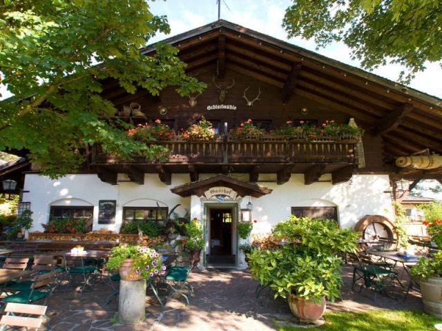 Natürlich neu: Das erste Bio-Heuhotel in der Schleifmühle.
